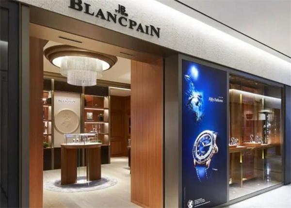 宝珀手表表蒙有划痕解决办法（图）