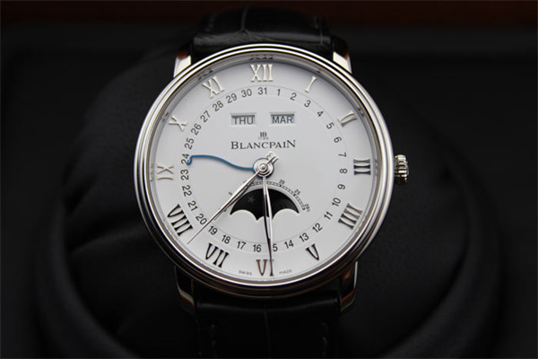 宝珀手表表蒙有划痕处理办法详解（图）