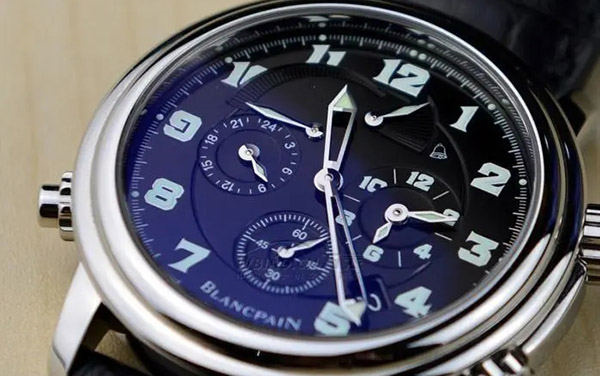 摔坏的宝珀还能戴出门？修复前后对比太惊艳（图）