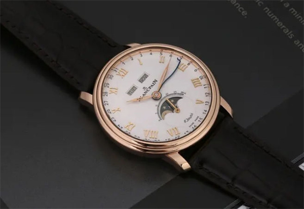 宝珀表带藏污纳垢？这个小工具轻松搞定！（图）